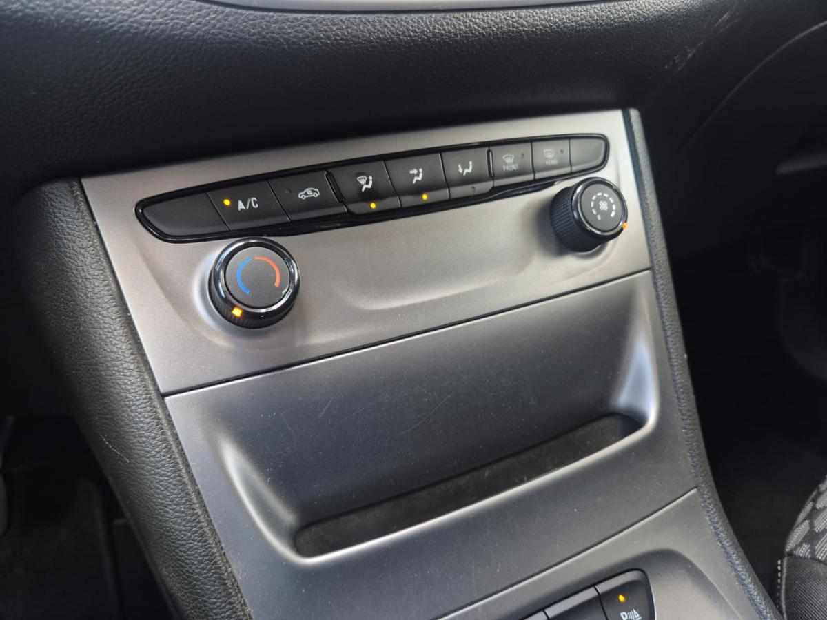 opel-astra-sport-tourer-2018-diesel-1598cc