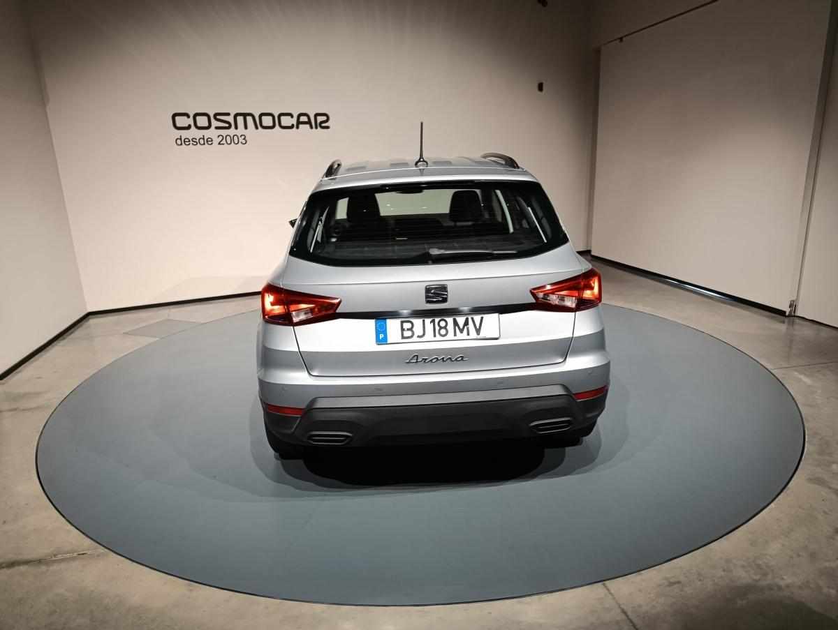 seat-arona-2023-gasolina-999cc