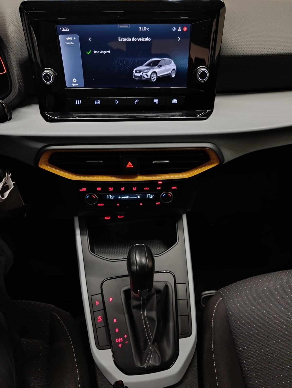 seat-arona-2023-gasolina-999cc