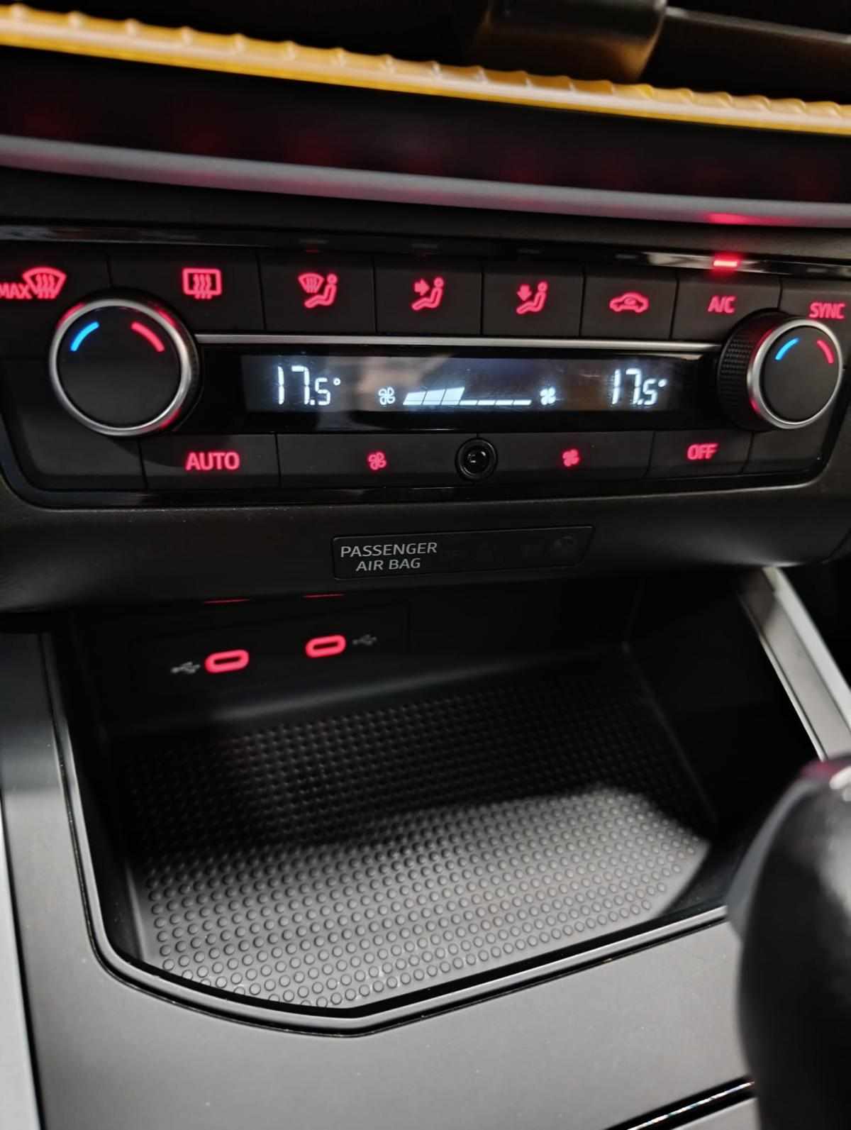 seat-arona-2023-gasolina-999cc