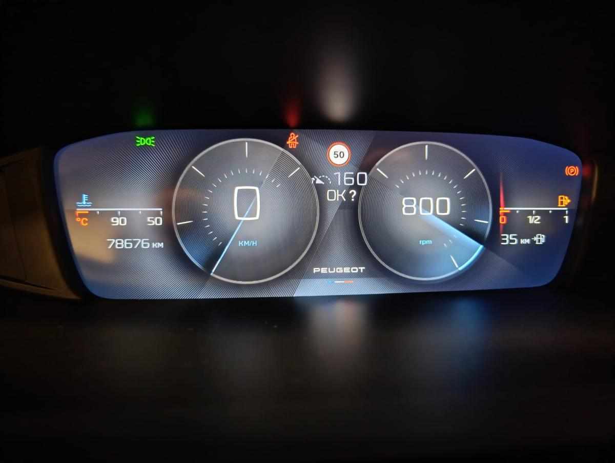 peugeot-308-2022-diesel-1499cc