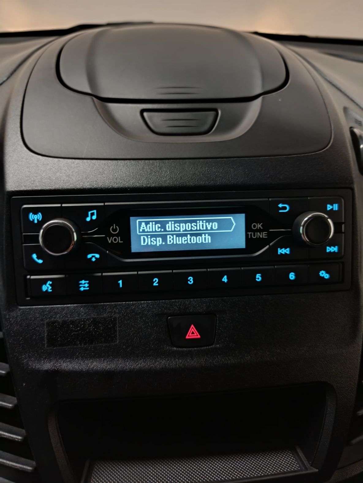 ford-transit-connect-2023-diesel-1499cc