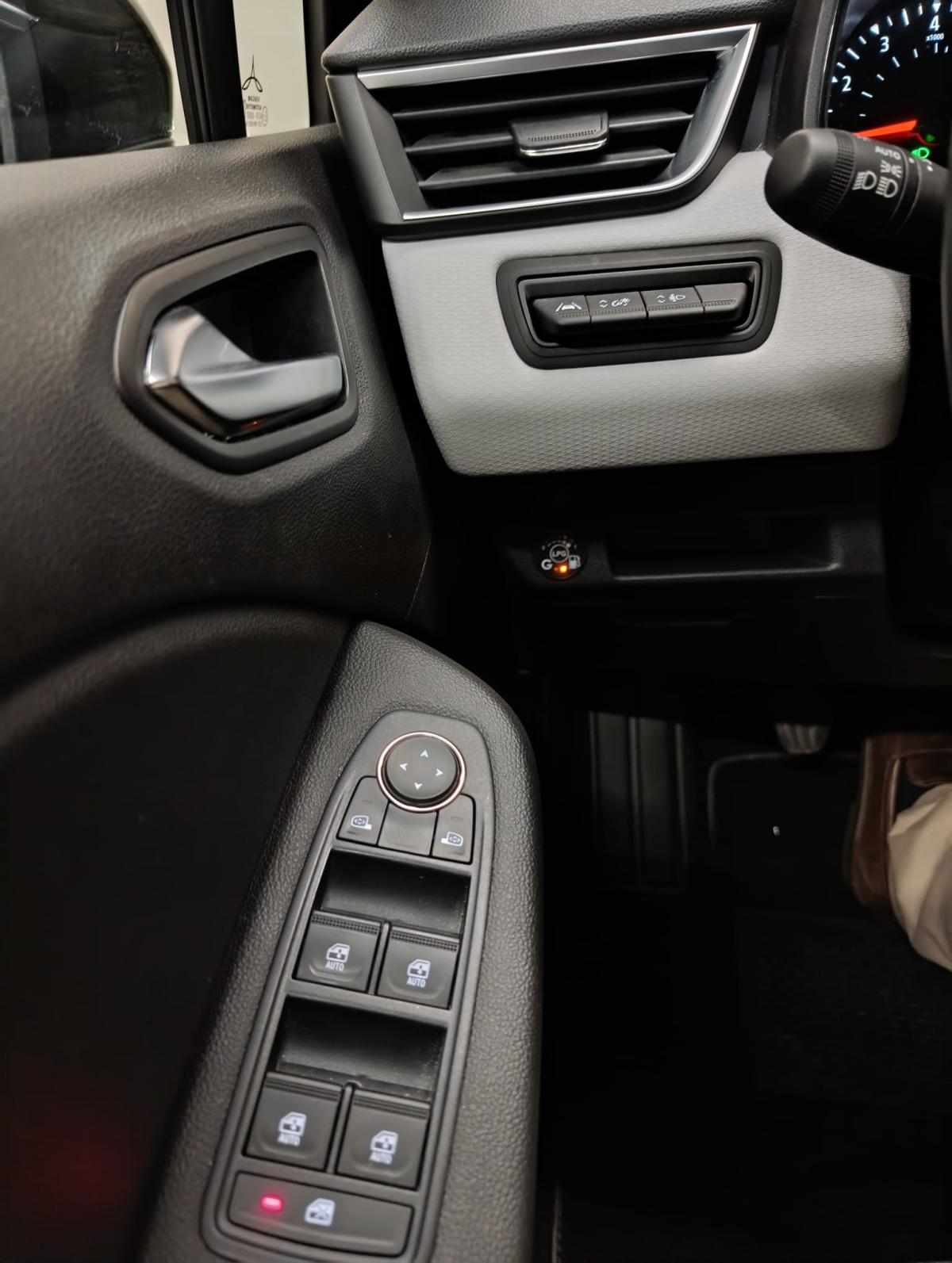 renault-clio-2023-gpl-999cc