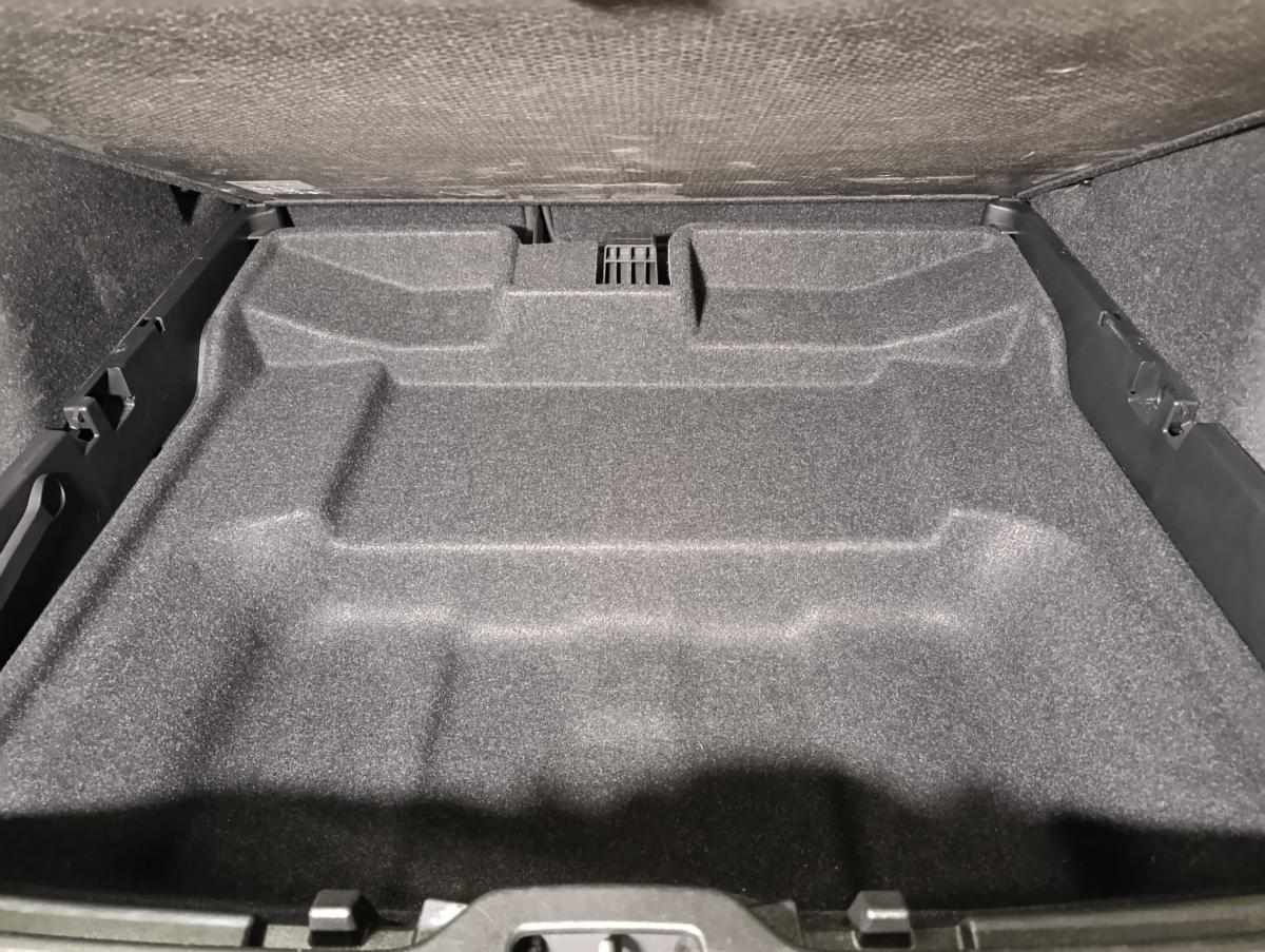 volvo-xc40-2022-gasolina-1477cc