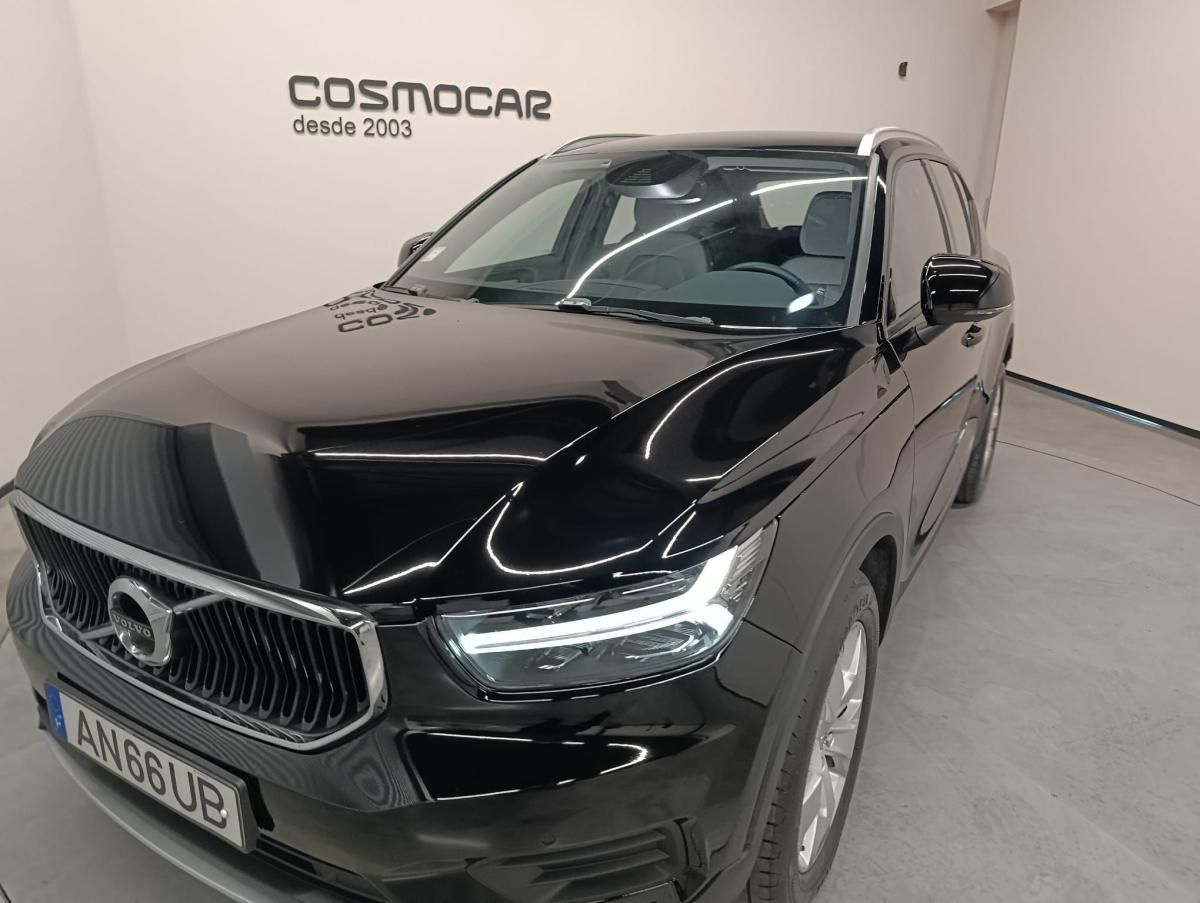 volvo-xc40-2022-gasolina-1477cc