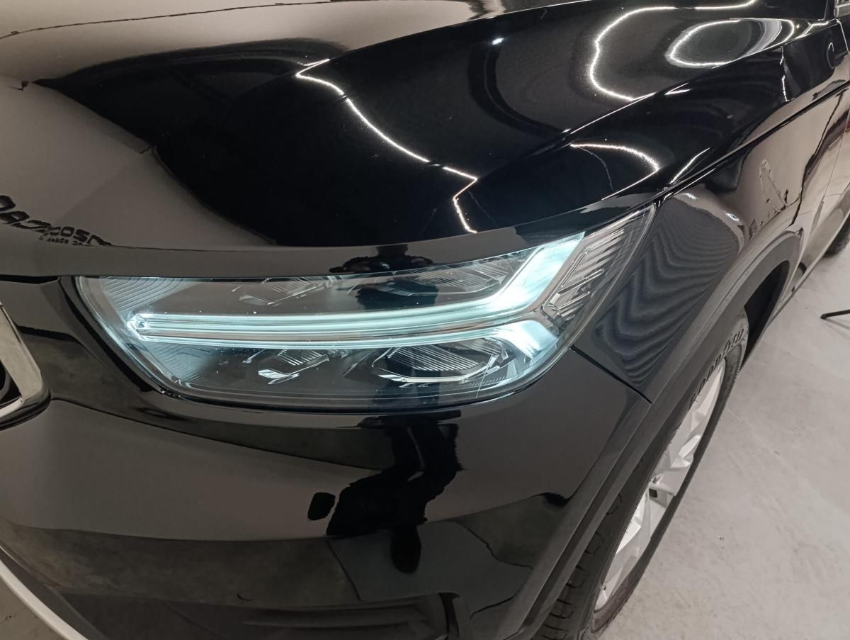 volvo-xc40-2022-gasolina-1477cc