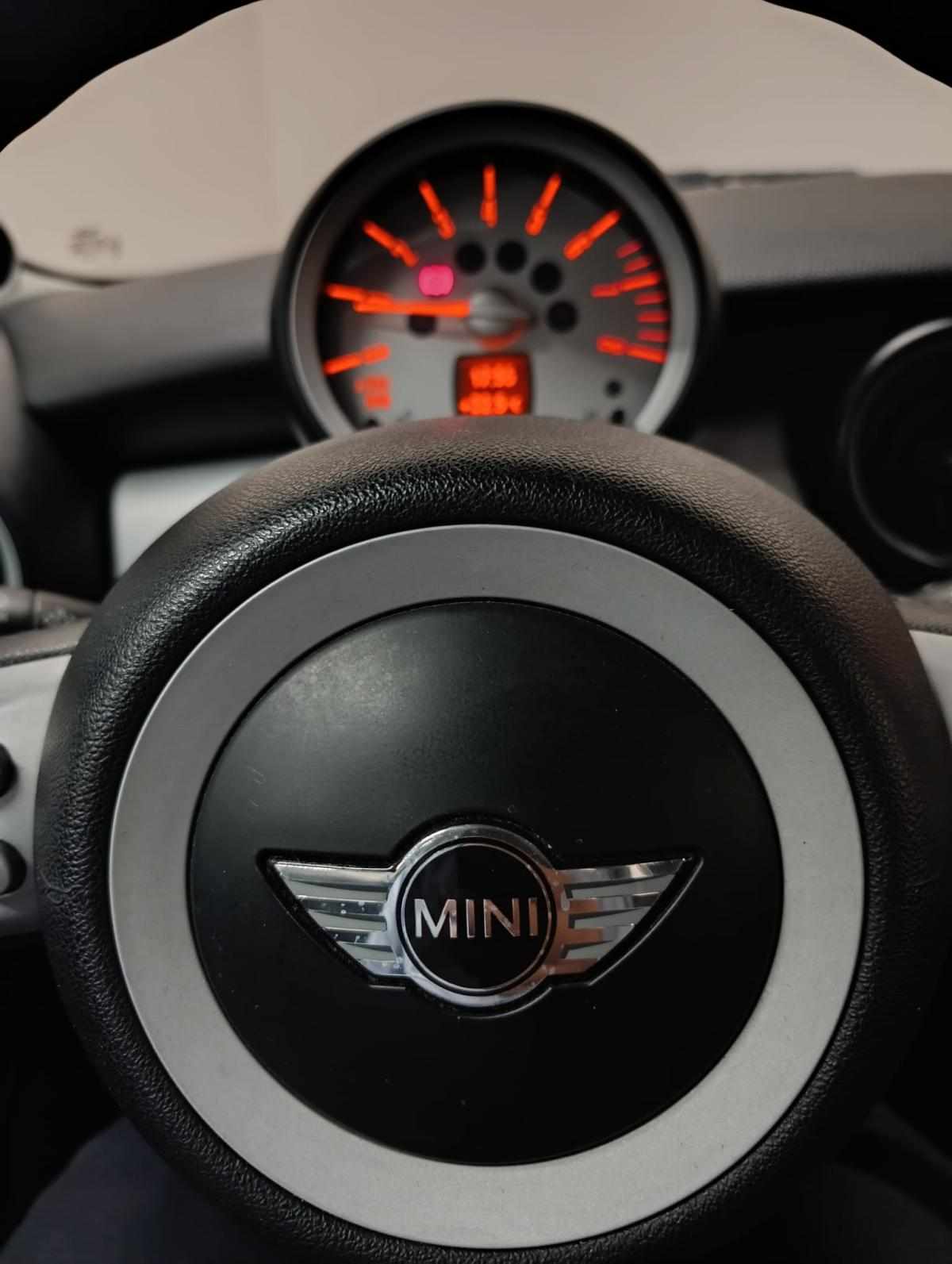 mini-cooper-2009-gasolina-1397cc