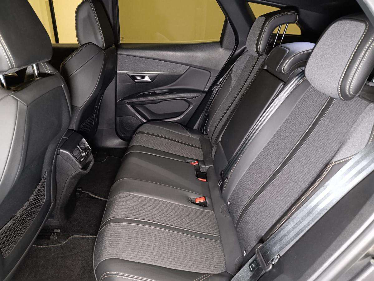 peugeot-3008-2020-diesel-1499cc