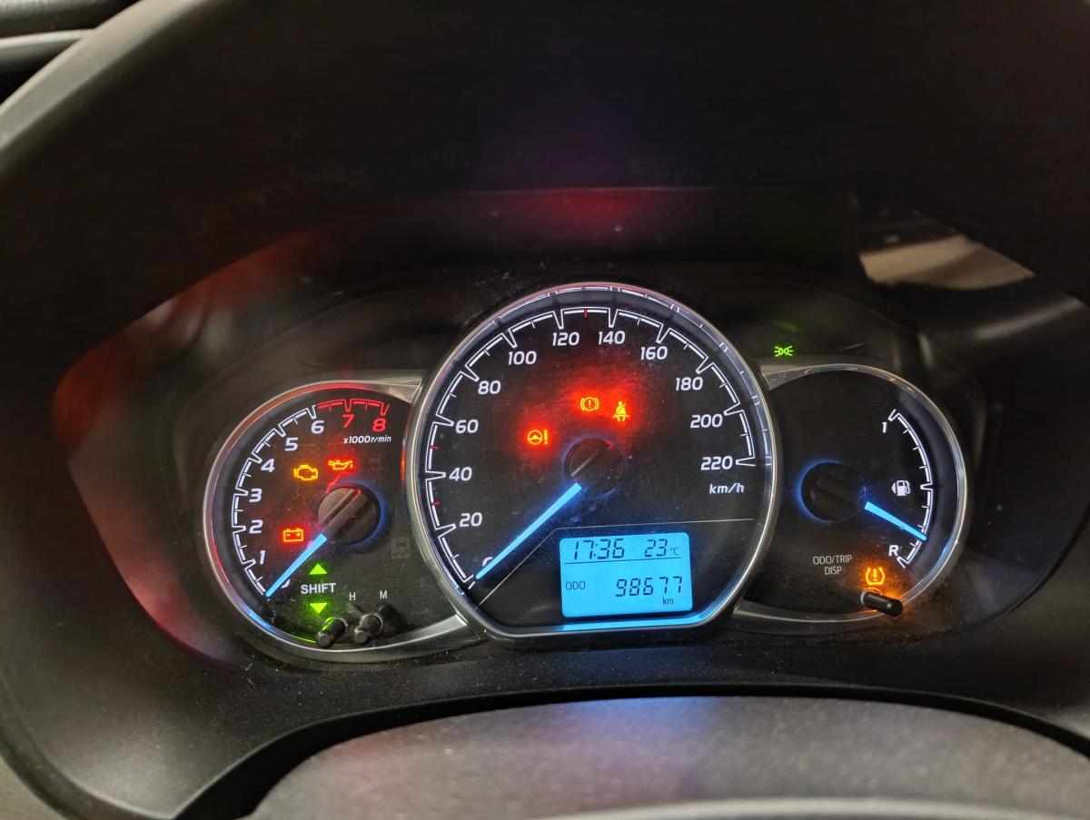 toyota-yaris-2020-gasolina-998cc
