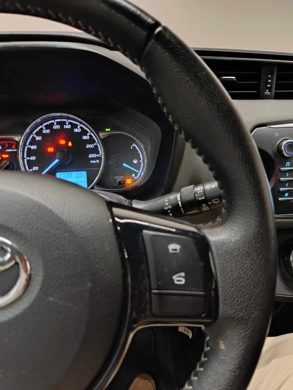 toyota-yaris-2020-gasolina-998cc