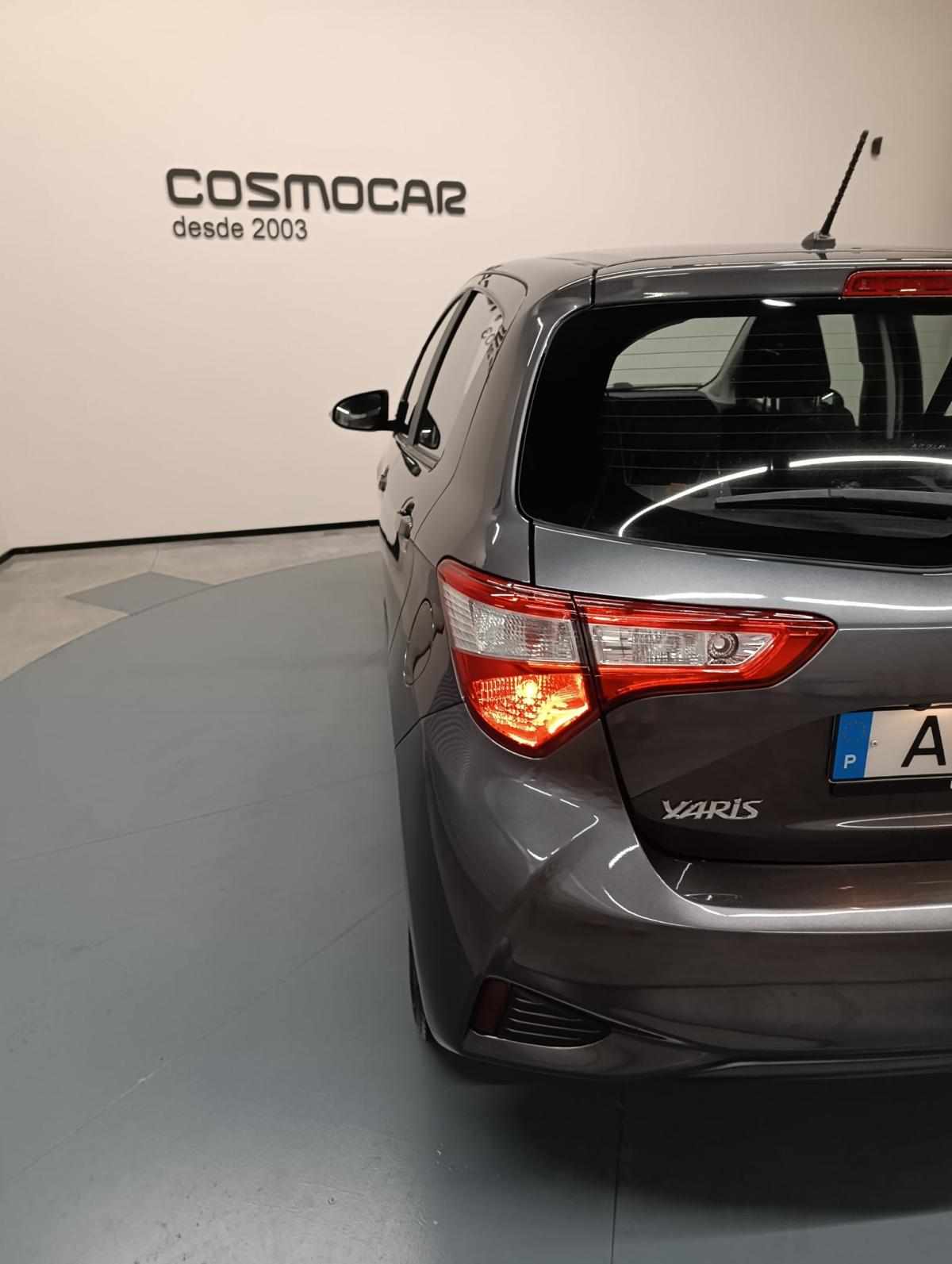 toyota-yaris-2020-gasolina-998cc