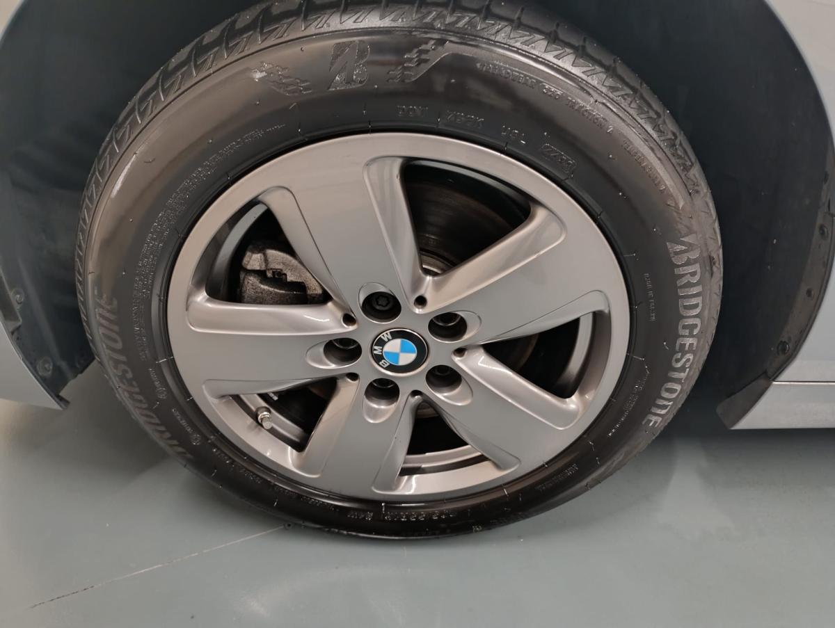 bmw-serie-2-2023-diesel-1496cc