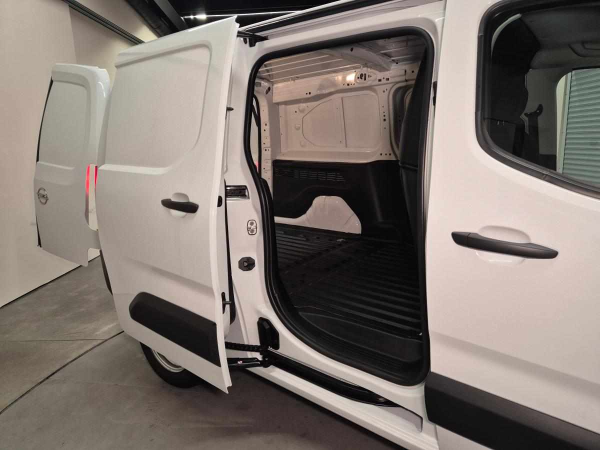 opel-combo-2023-diesel-1499cc