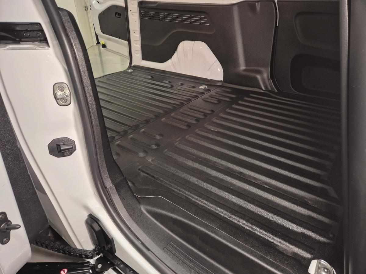 opel-combo-2023-diesel-1499cc