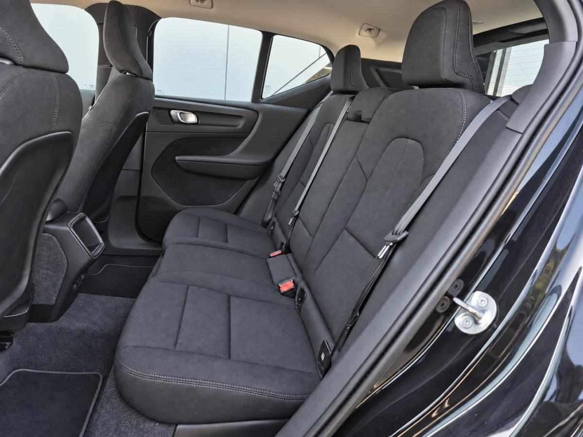 volvo-xc40-2024-gasolina-0cc
