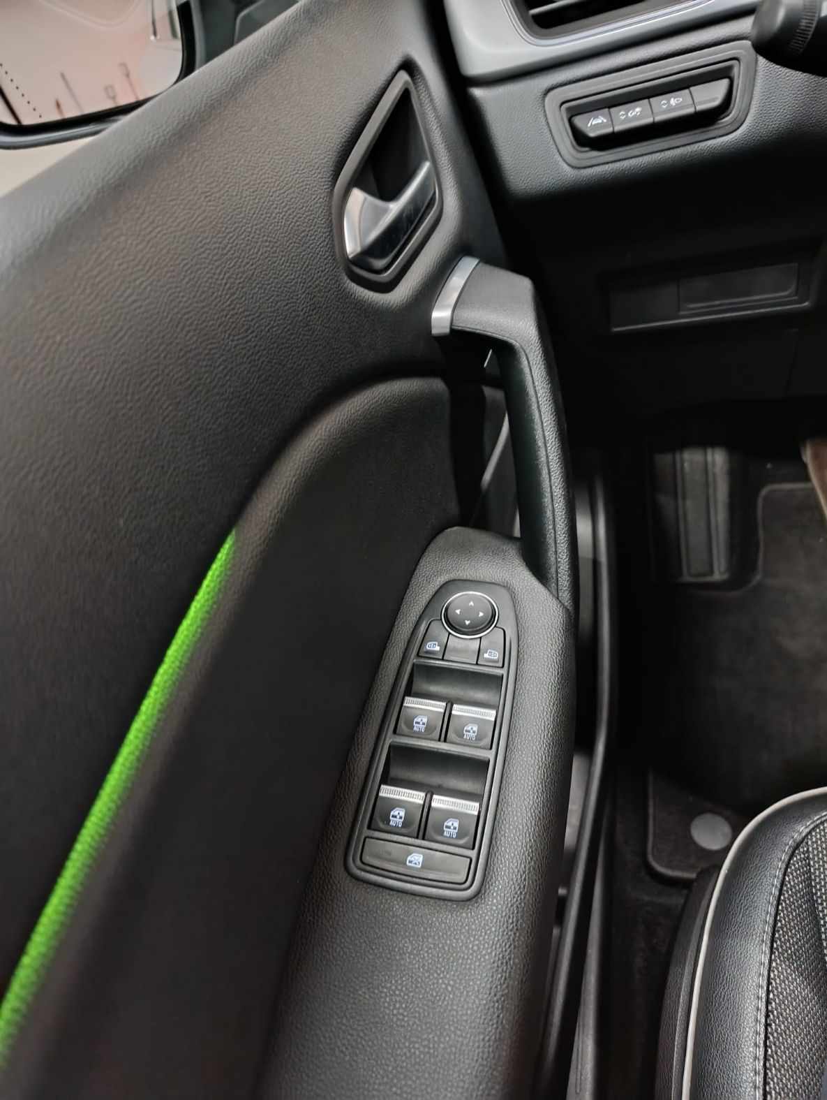 renault-captur-2023-gasolina-999cc