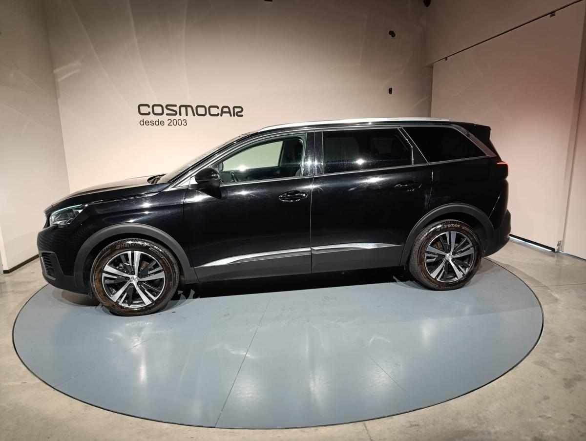 peugeot-5008-2019-diesel-1499cc