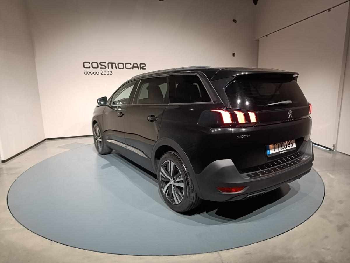peugeot-5008-2019-diesel-1499cc