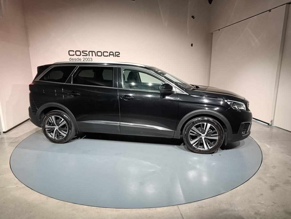peugeot-5008-2019-diesel-1499cc