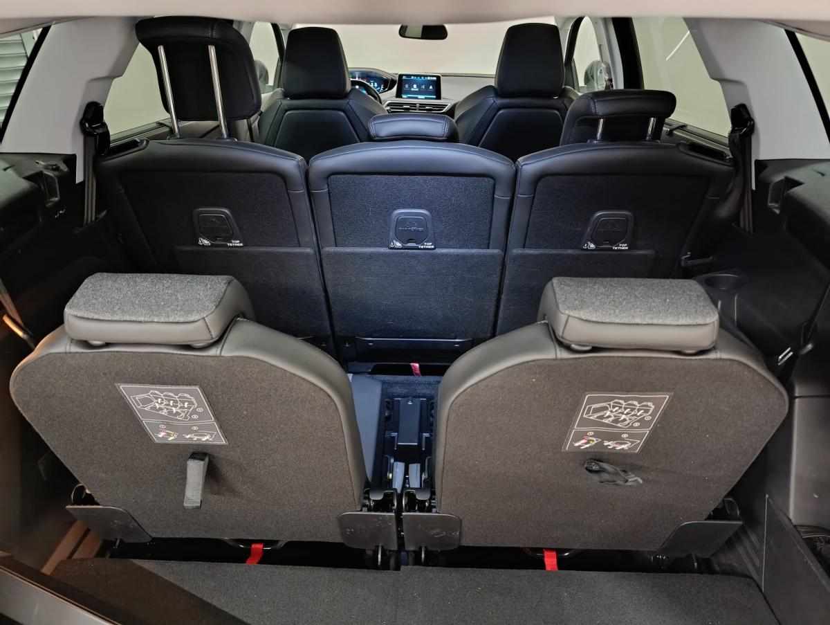peugeot-5008-2019-diesel-1499cc