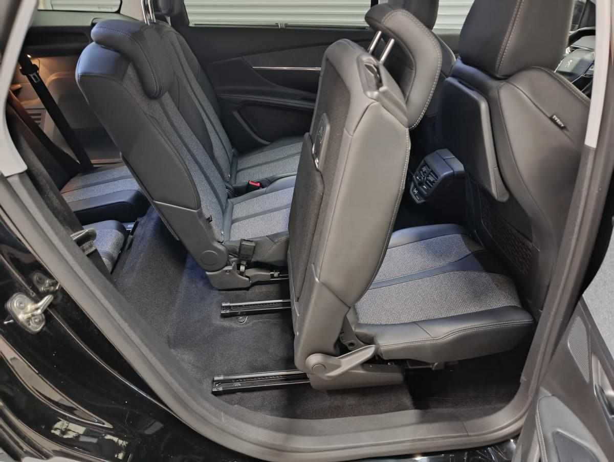 peugeot-5008-2019-diesel-1499cc