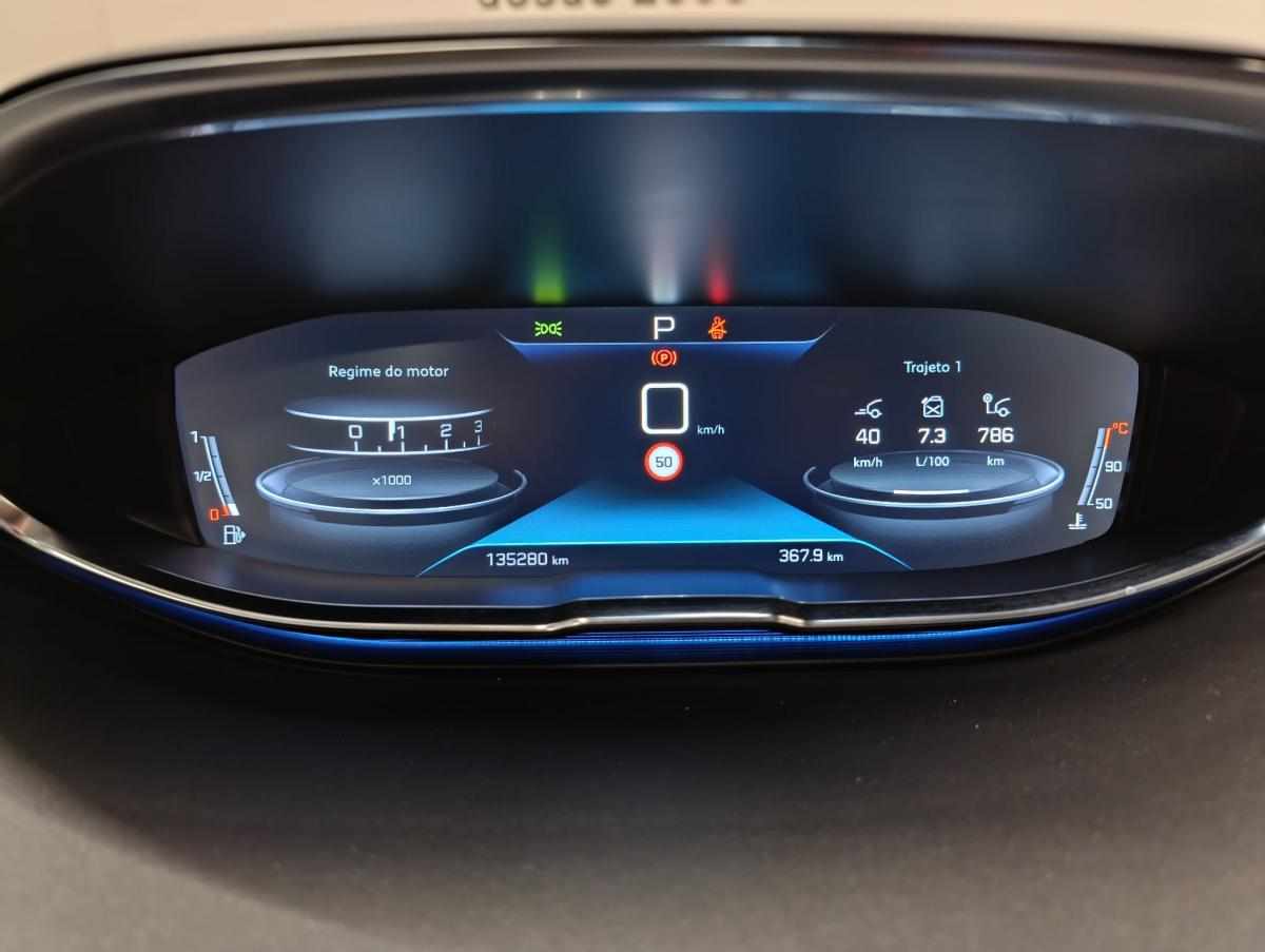 peugeot-5008-2019-diesel-1499cc