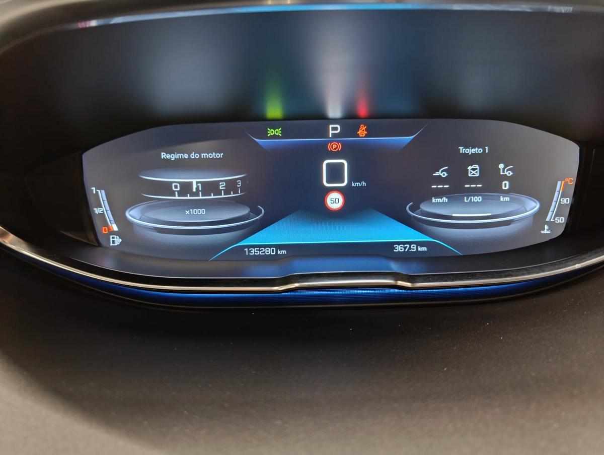 peugeot-5008-2019-diesel-1499cc