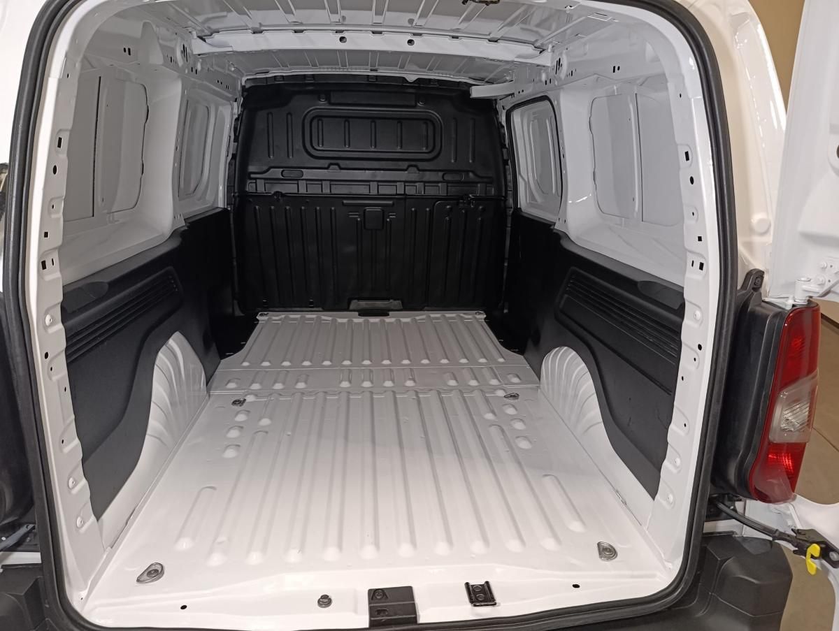 citroen-berlingo-2021-diesel-1499cc