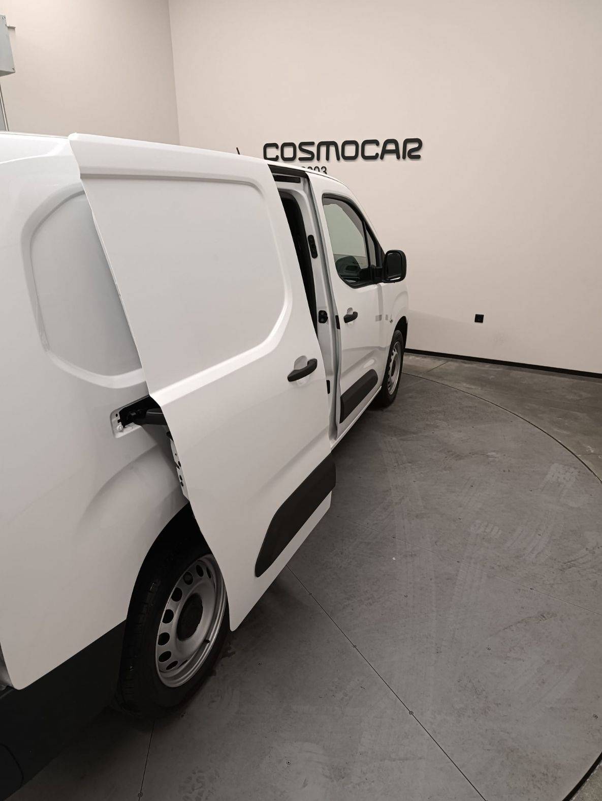 citroen-berlingo-2021-diesel-1499cc