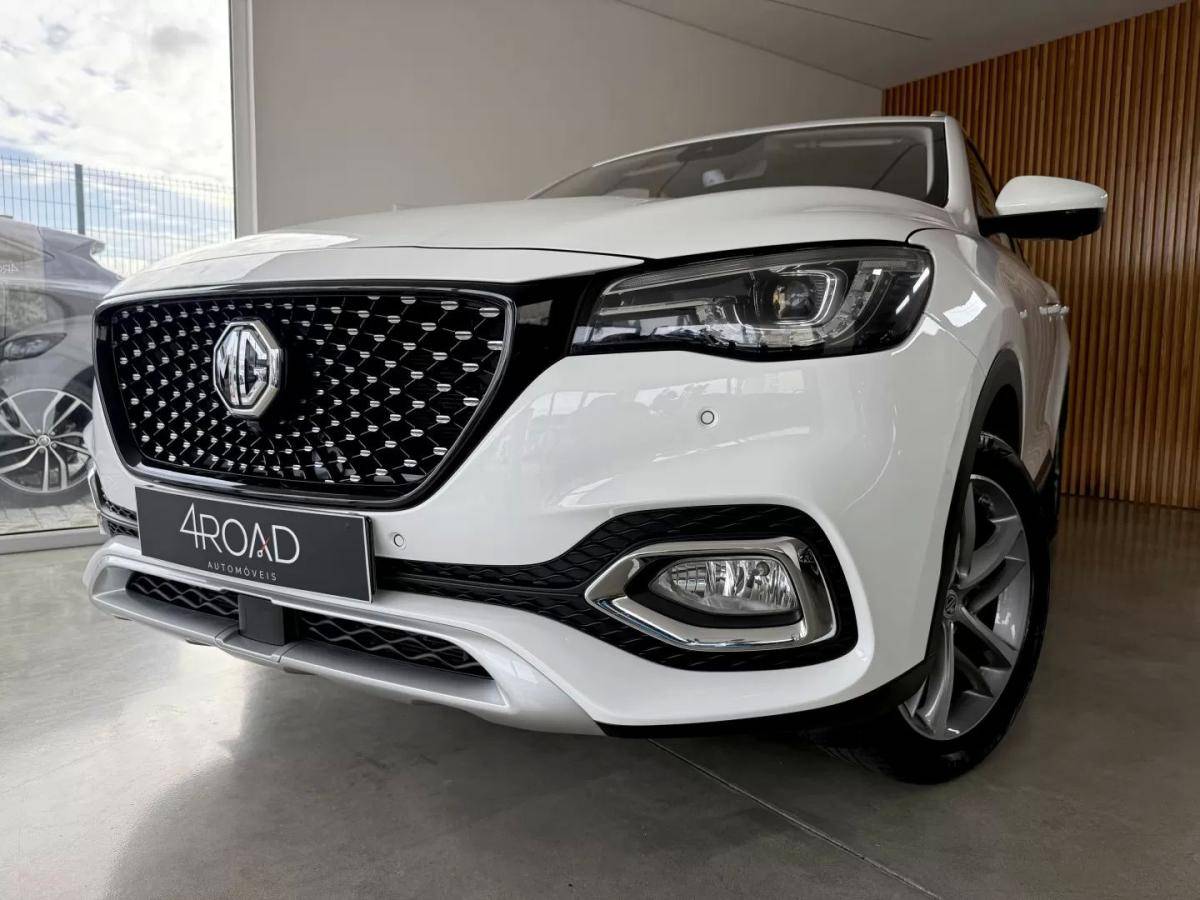 mg-hs-2021-hibrido-1490cc