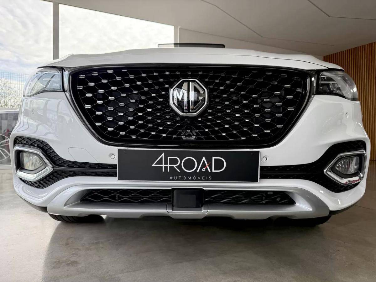 mg-hs-2021-hibrido-1490cc