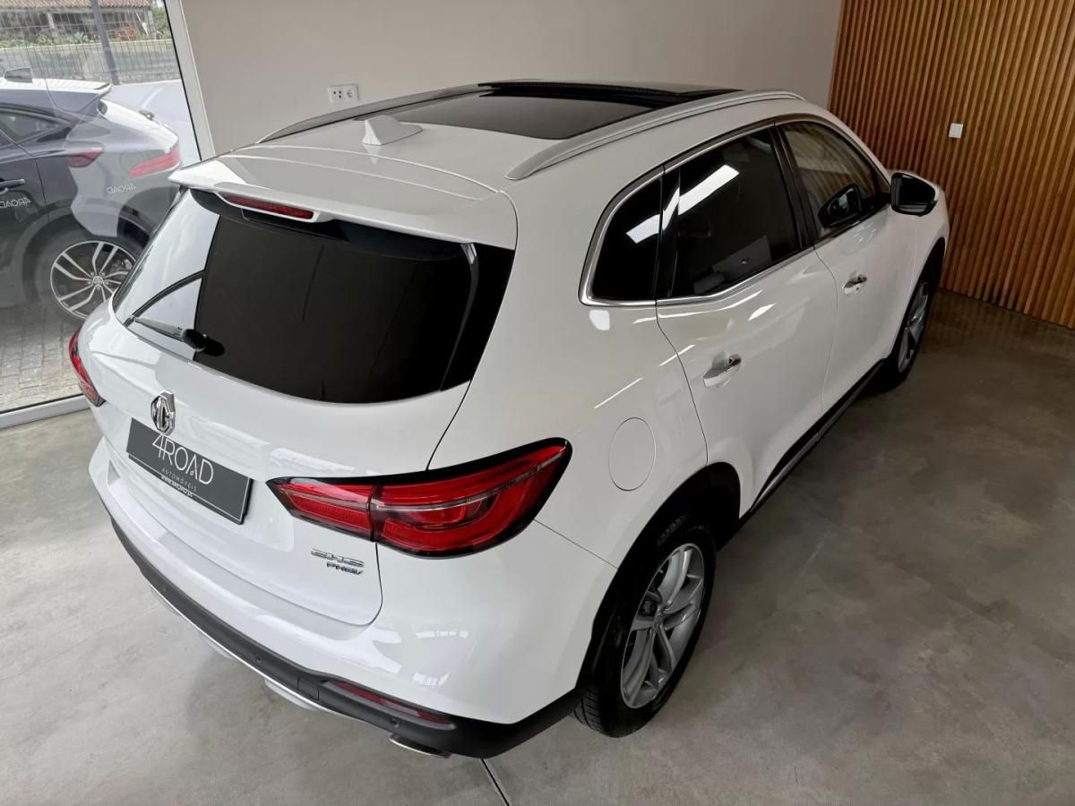 mg-hs-2021-hibrido-1490cc