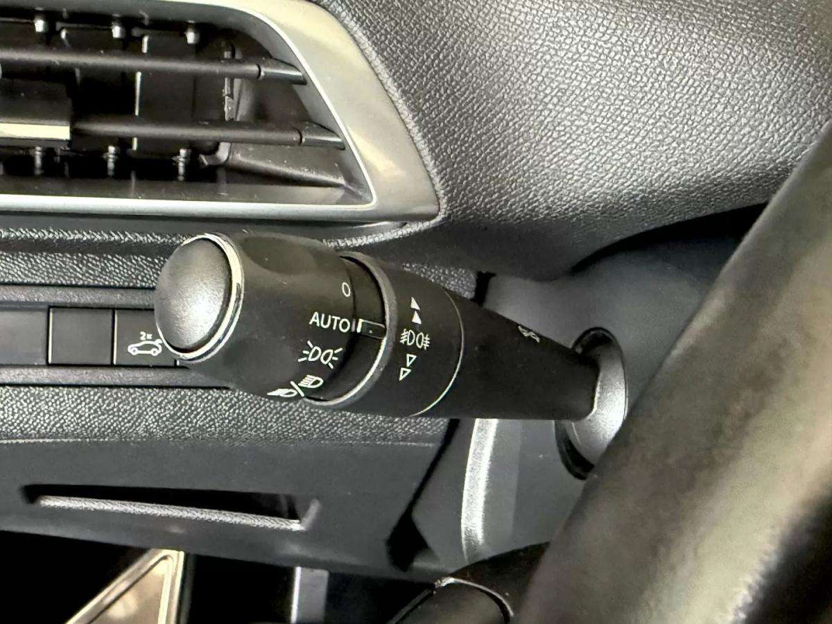 peugeot-3008-2017-diesel-1560cc