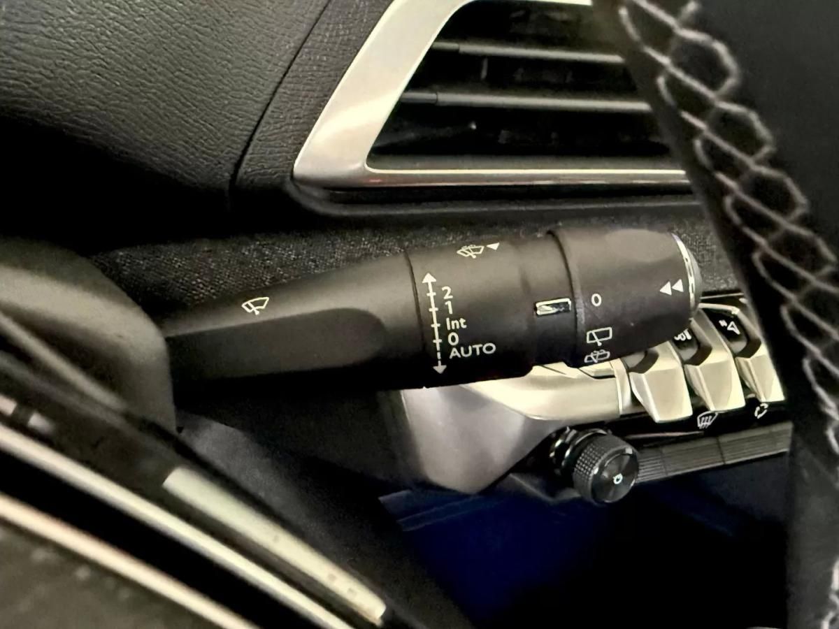 peugeot-3008-2017-diesel-1560cc