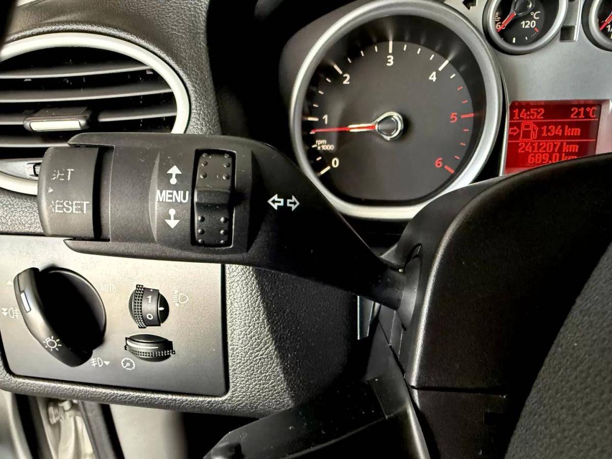 ford-focus-2008-diesel-1560cc
