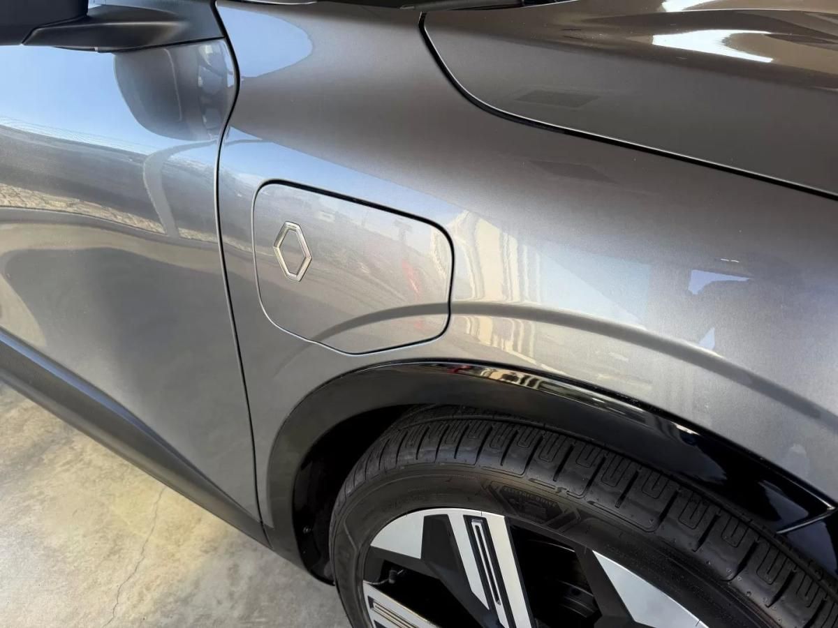 renault-megane-e-tech-2022-eletrico-0cc