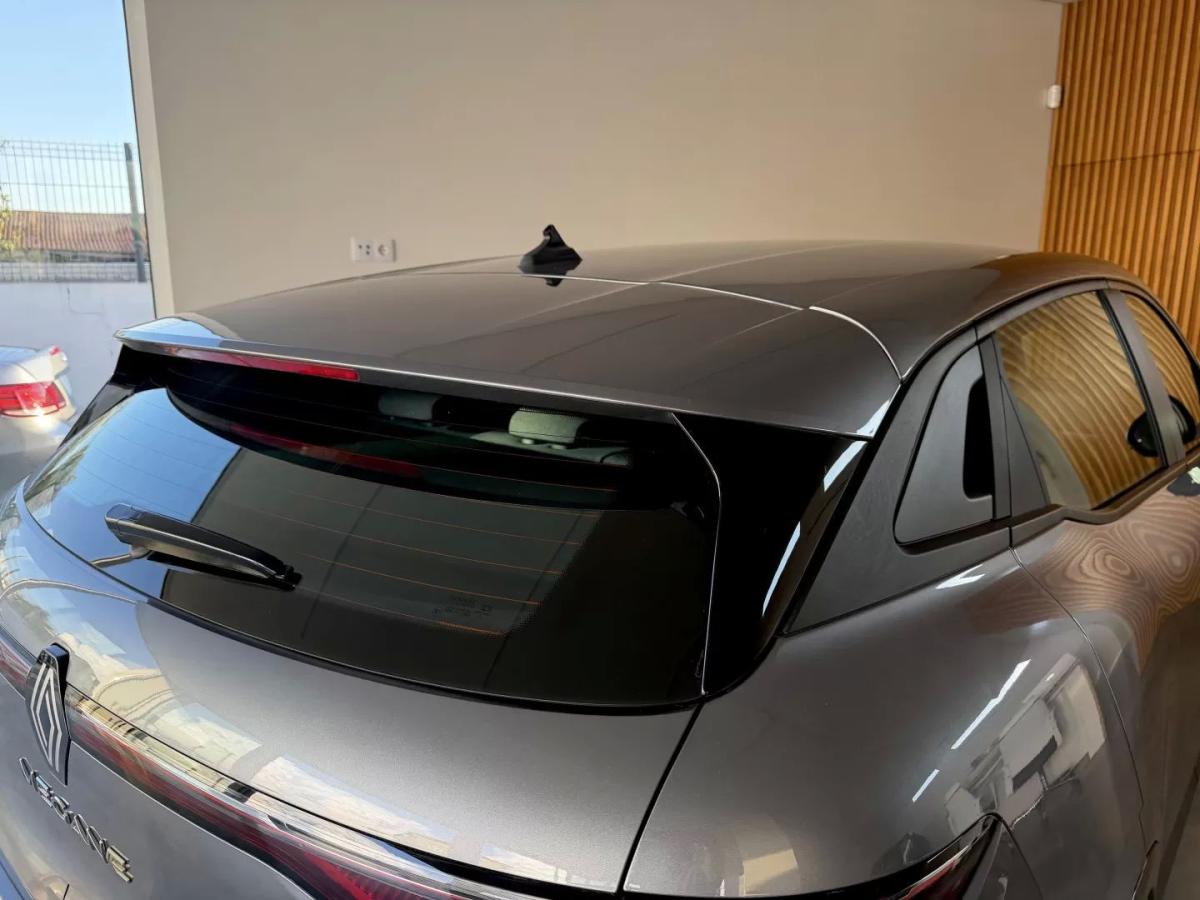 renault-megane-e-tech-2022-eletrico-0cc