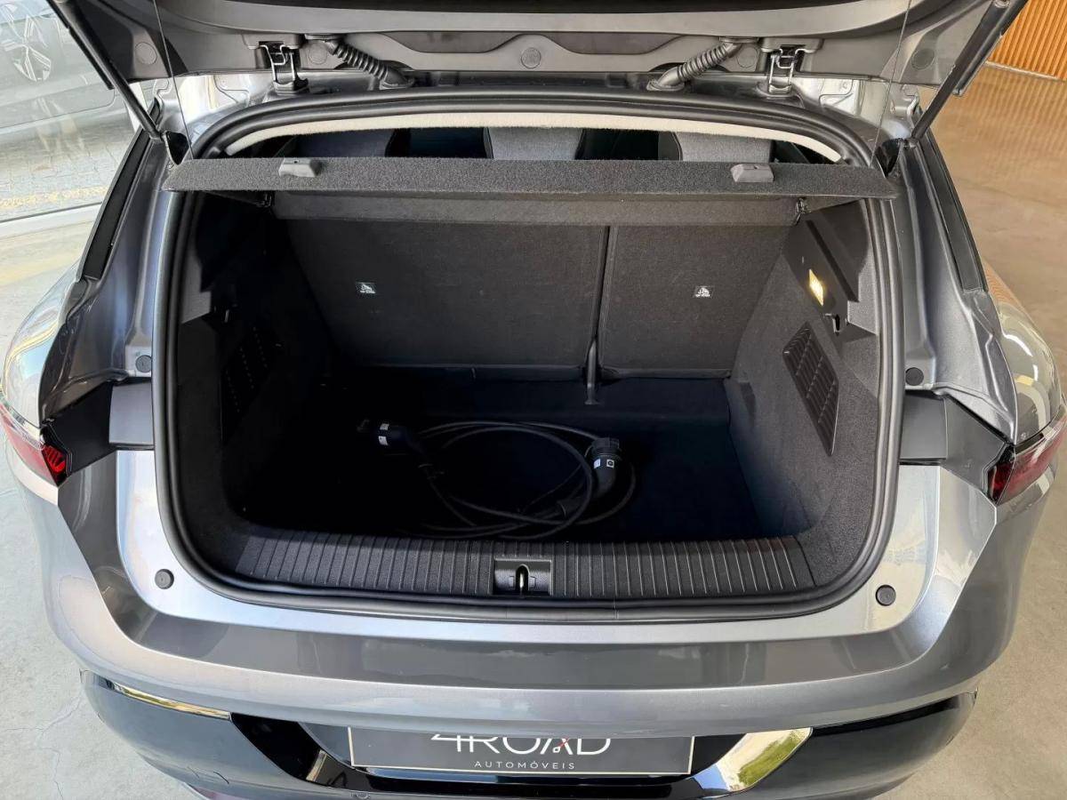 renault-megane-e-tech-2022-eletrico-0cc