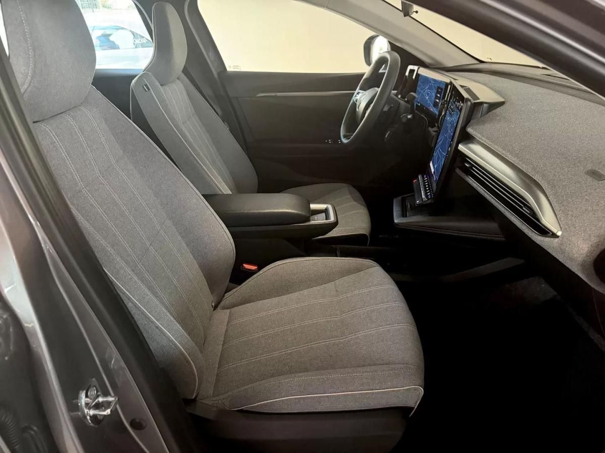 renault-megane-e-tech-2022-eletrico-0cc