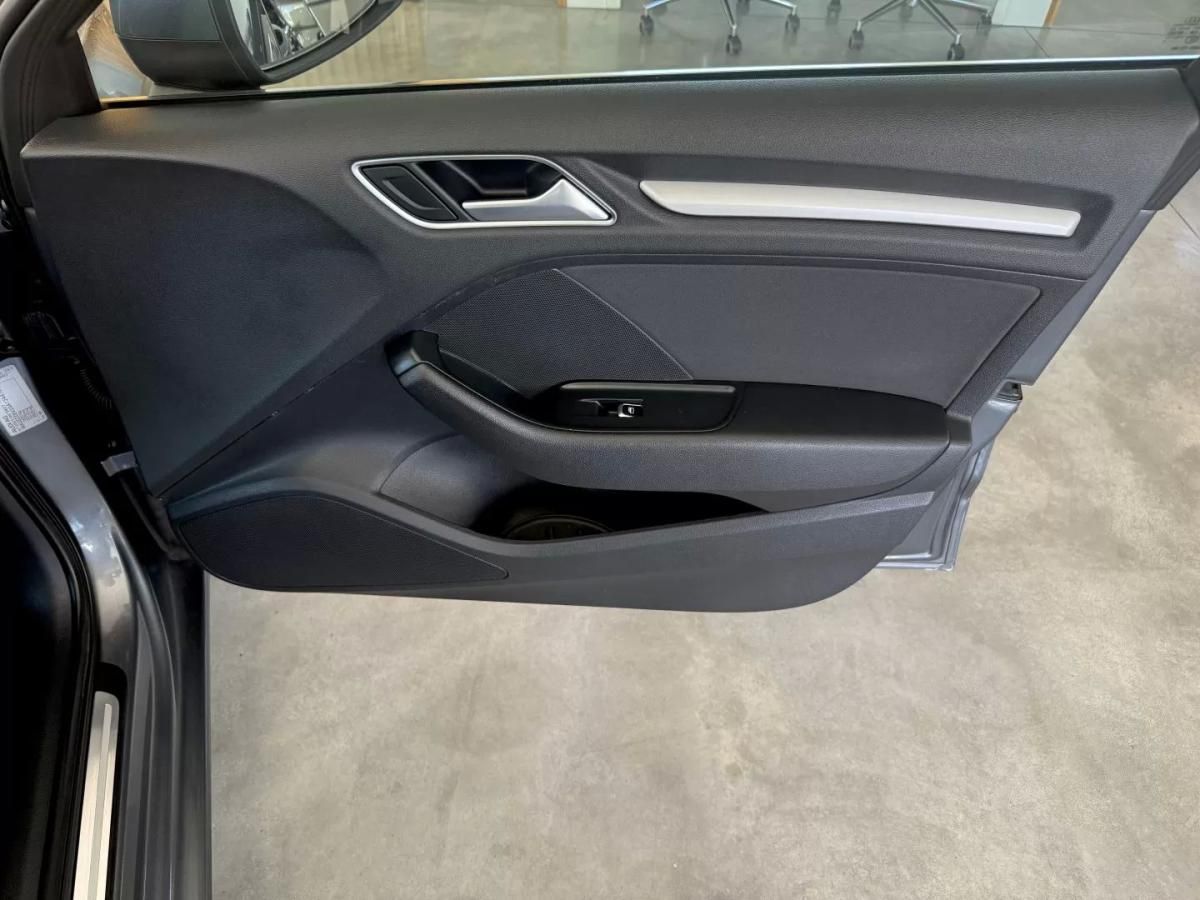 audi-a3-sportback-2016-diesel-1598cc
