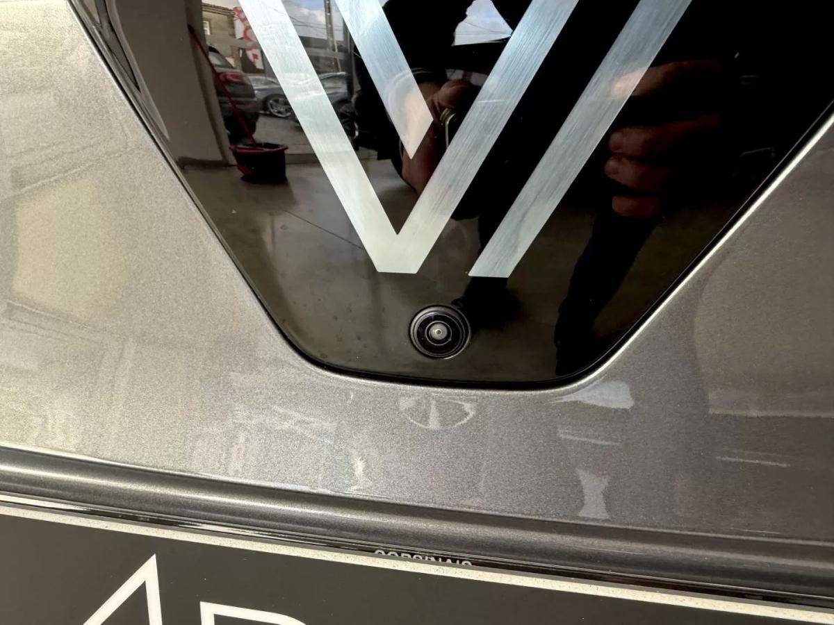 renault-megane-e-tech-2023-eletrico-200cc