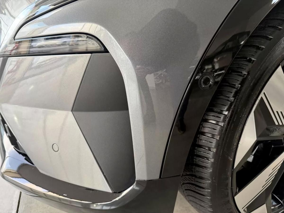 renault-megane-e-tech-2023-eletrico-200cc