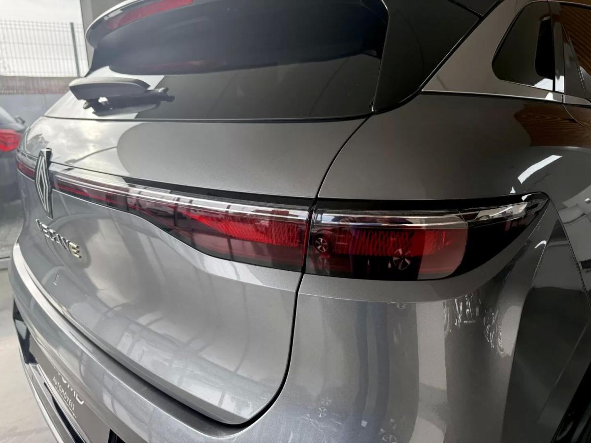 renault-megane-e-tech-2023-eletrico-200cc