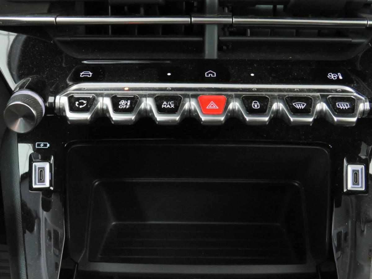 peugeot-208-1-2-puretech-2024-gasolina-1199cc