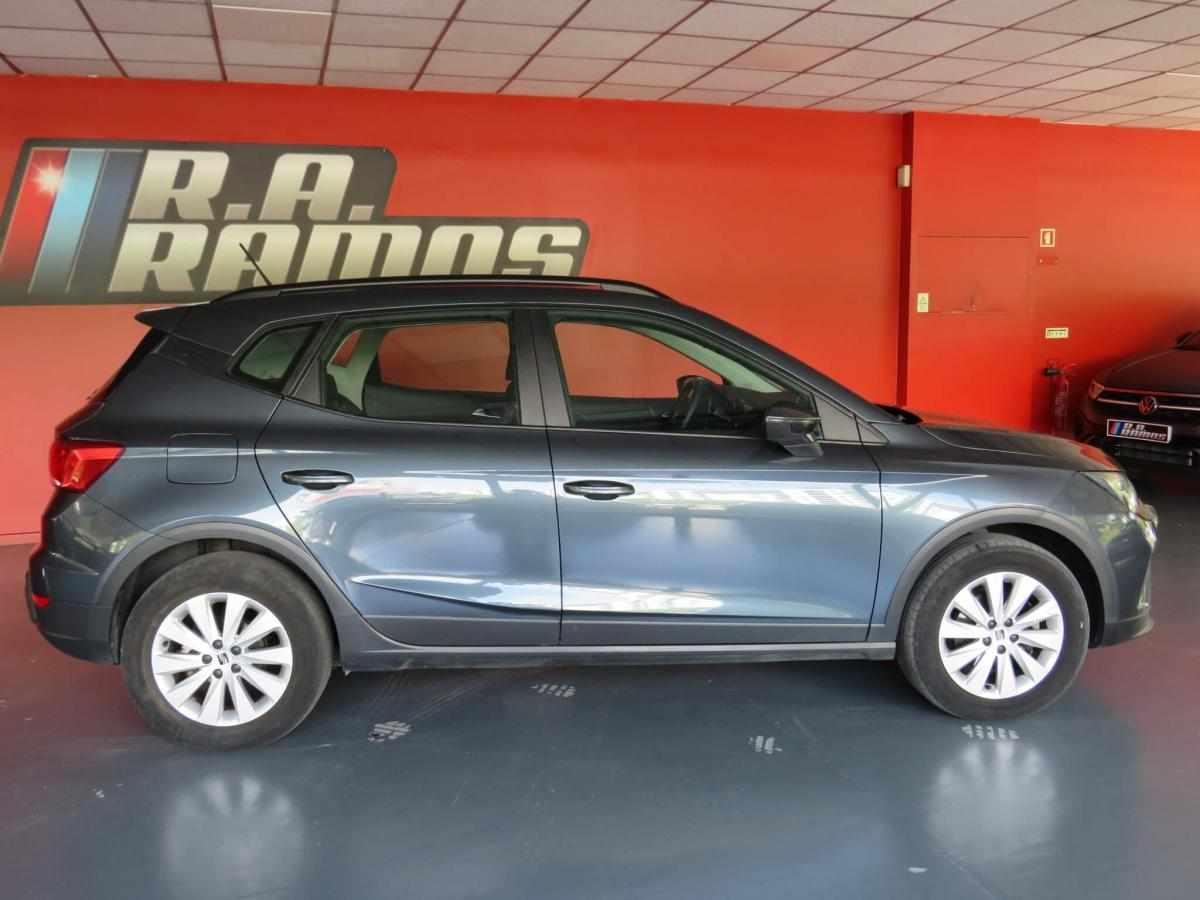 seat-arona-1-0-ecotsi-2023-gasolina-999cc