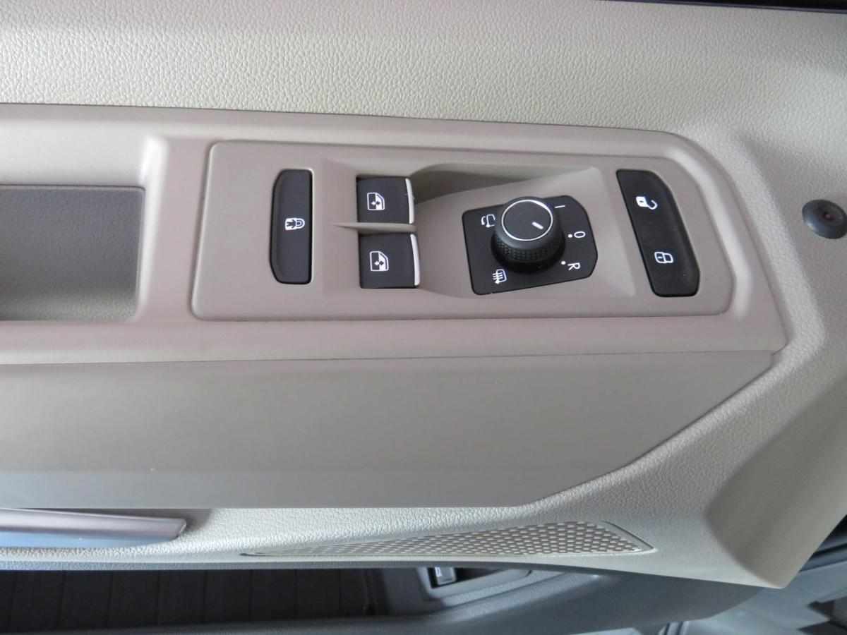 volkswagen-multivan-1-5-ehybrid-4motion-2025-hibrido-plug-in-1498cc