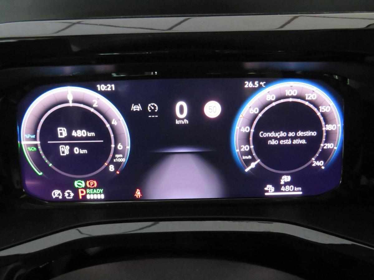 volkswagen-multivan-1-5-ehybrid-4motion-2025-hibrido-plug-in-1498cc