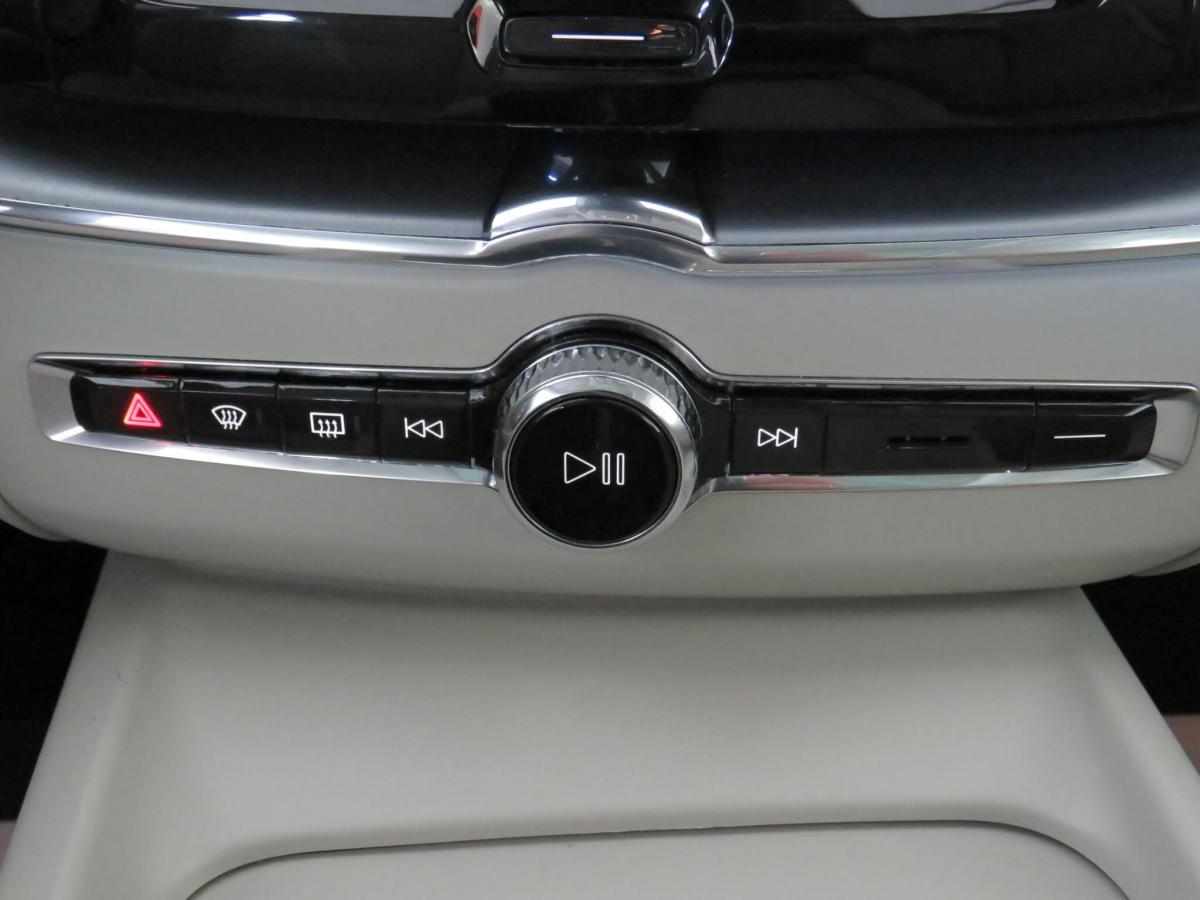 volvo-xc60-b4-2021-diesel-1969cc