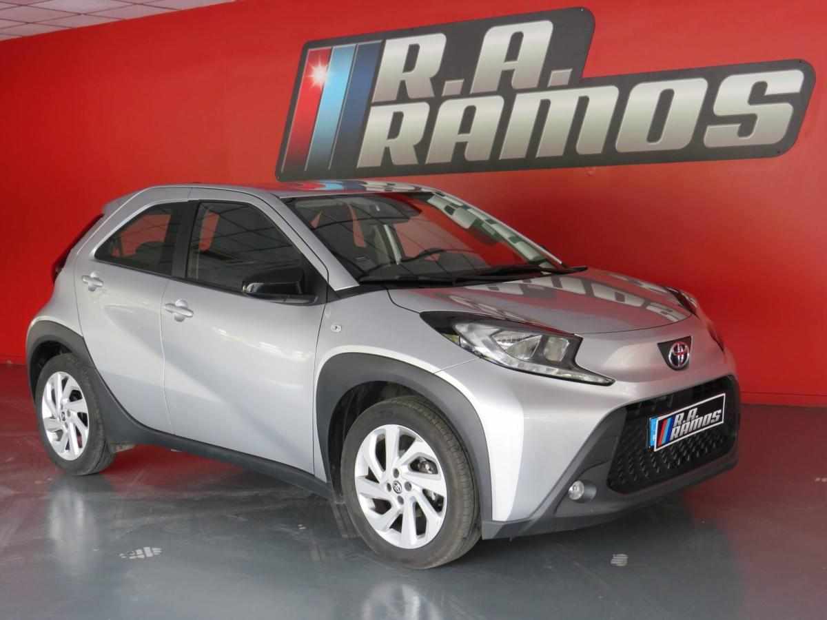 toyota-aygo-x-2023-gasolina-998cc
