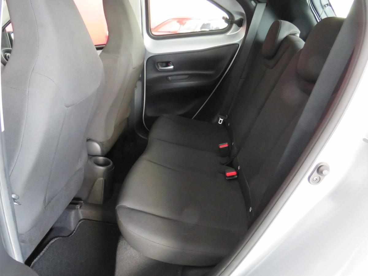 toyota-aygo-x-2023-gasolina-998cc